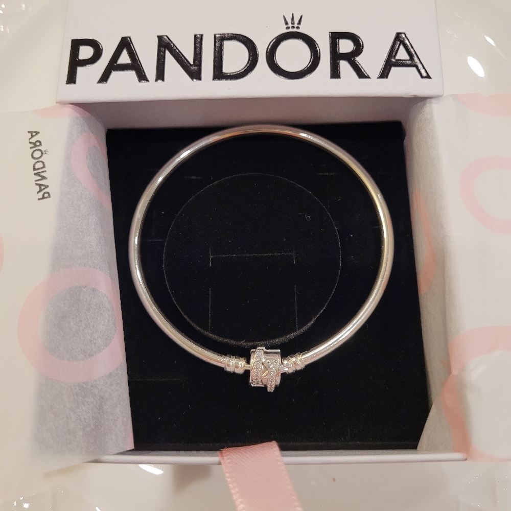 Pandora Moments Limited Edition Shooting Star Charm Bangle - NWT